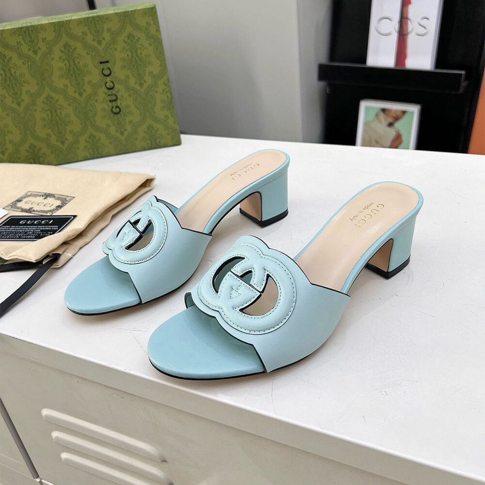 GUCCI Women s Interlocking G slide sandal