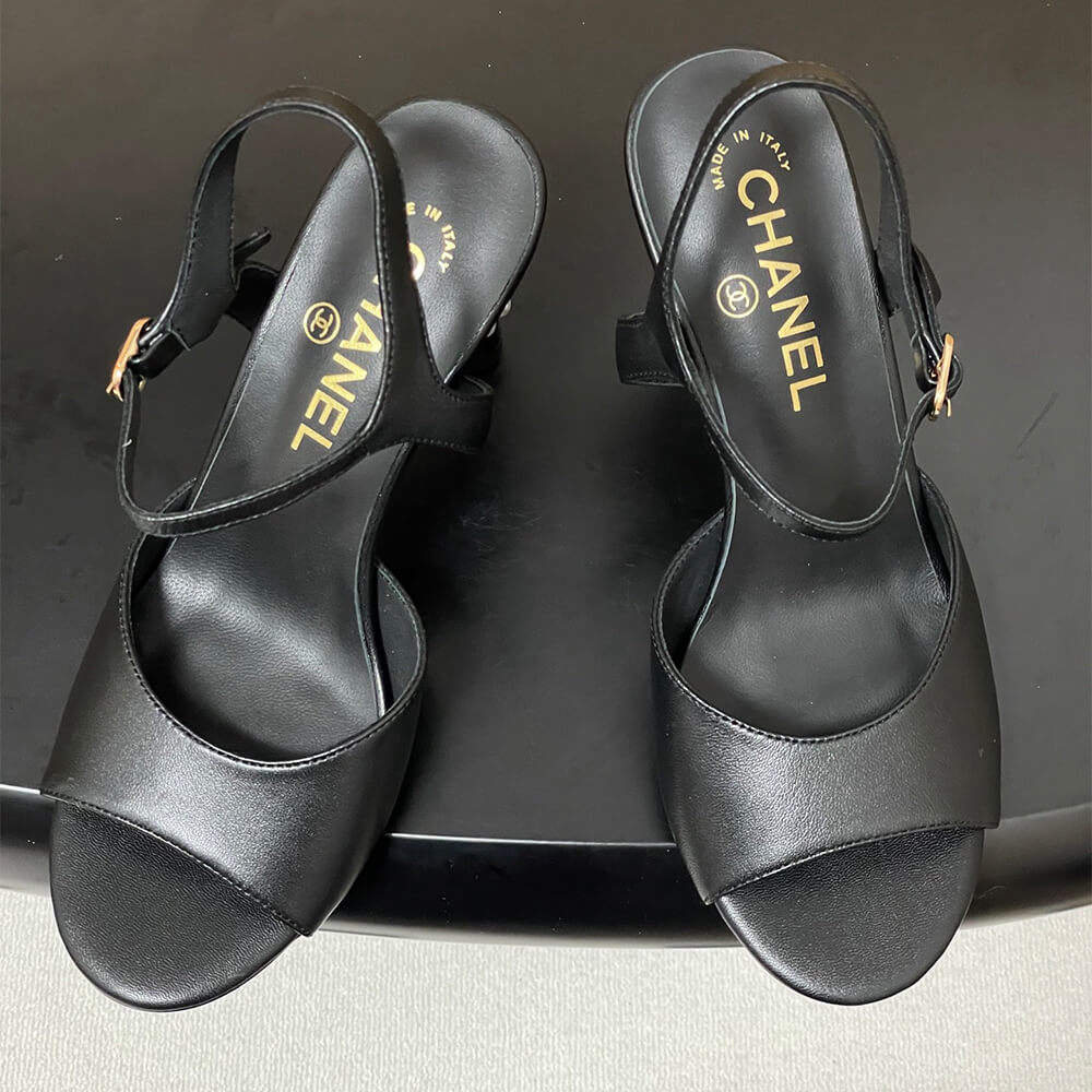 CHANEL Sandals