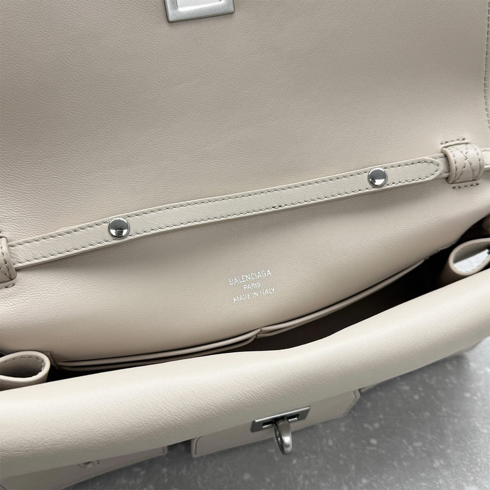 Balenciaga Women s Bel Air Clutch On Strap Small(HIGH-END GRADE)
