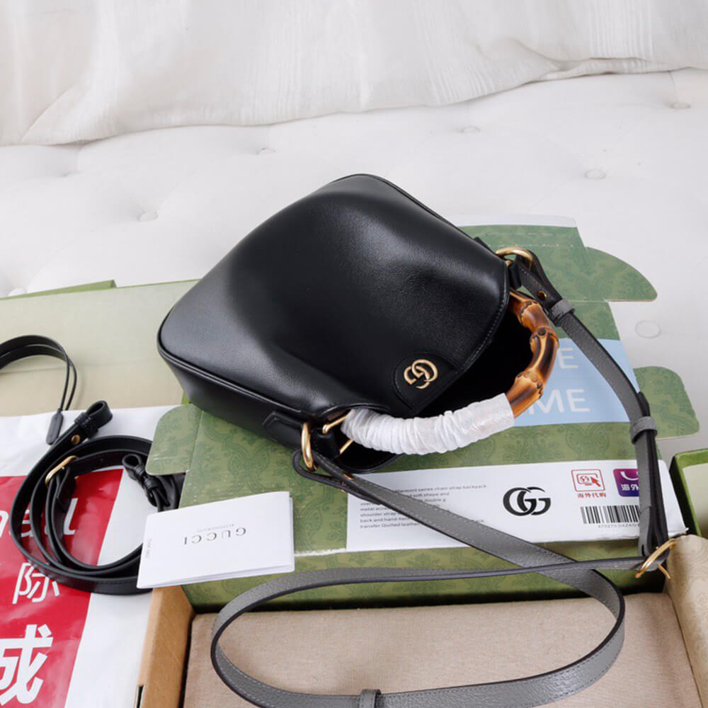 Gucci Diana small shoulder bag