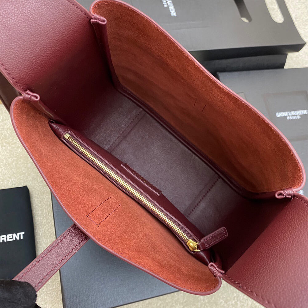 YSL le 5 a 7 supple small