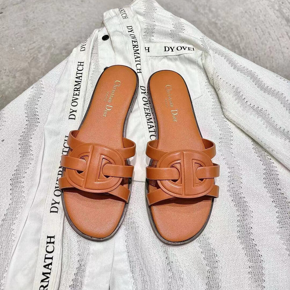 DIOR D-Club Slide