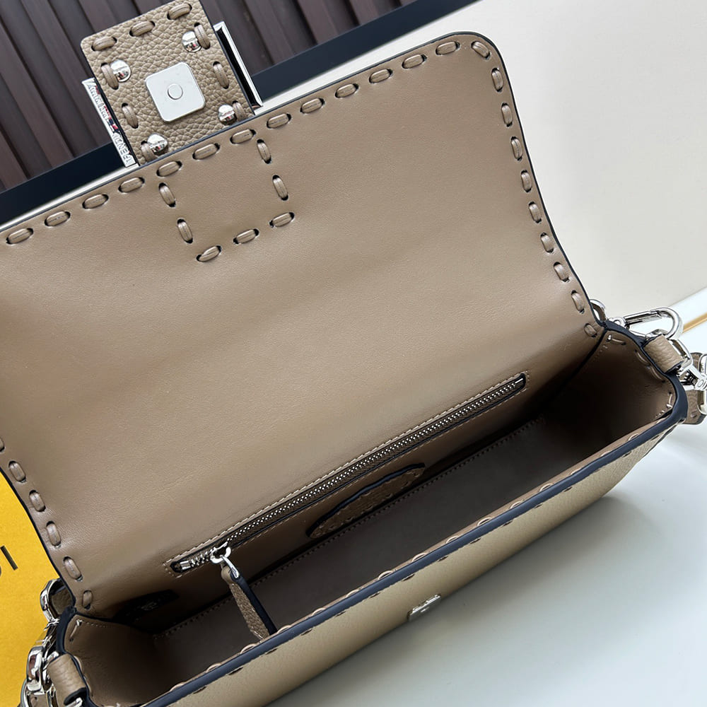 Fendi Baguette