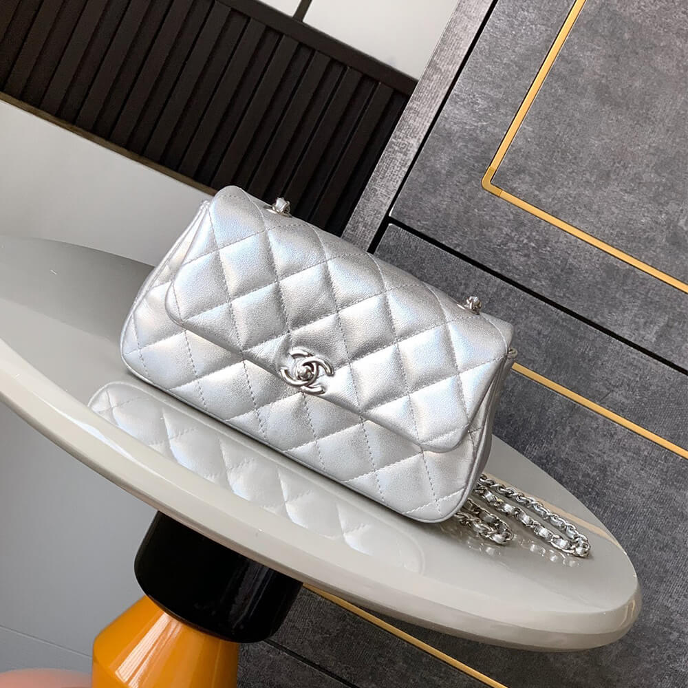 Chanel FLAP PHONE HOLDER WITH CHAIN(HIGH-END GRADE)