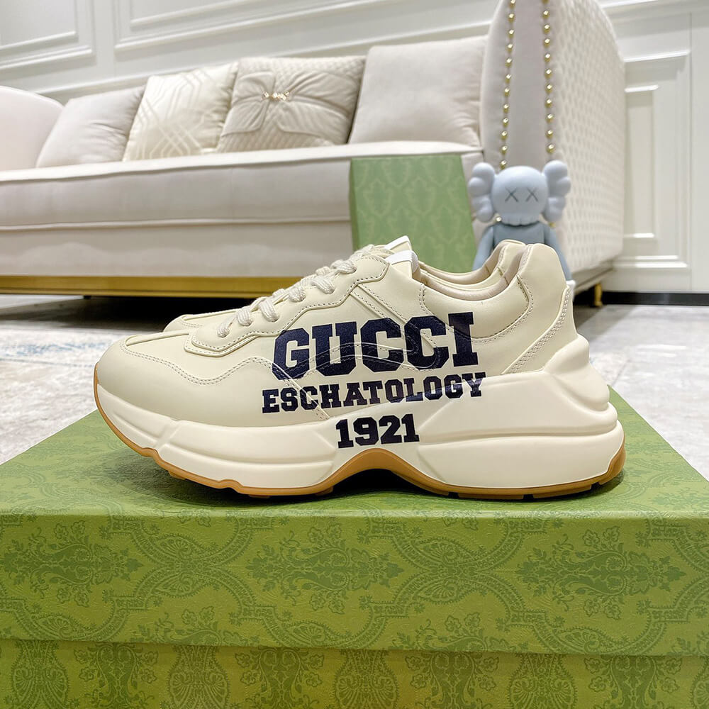 Rhyton sneaker with  25