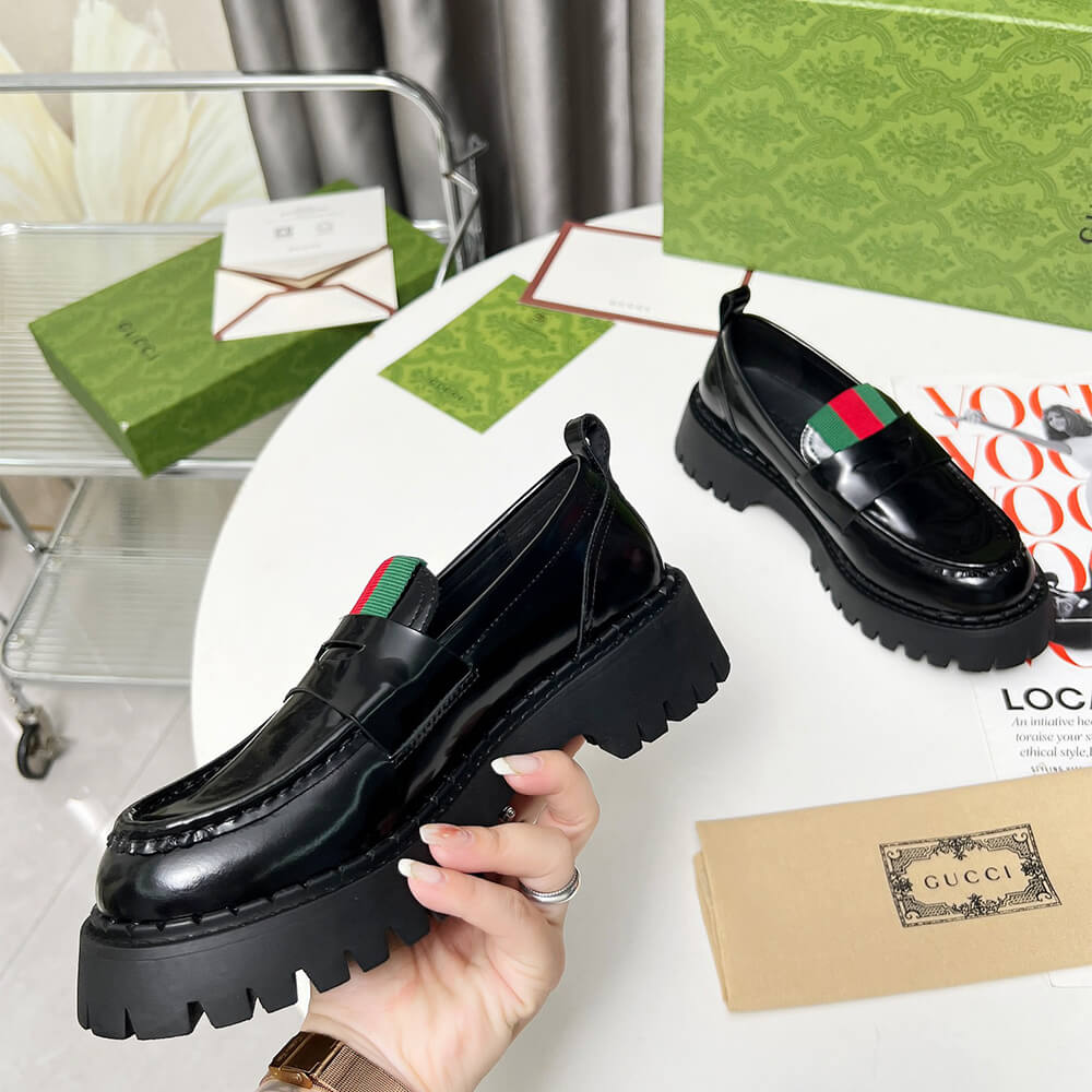 Gucci Women s loafer with Web