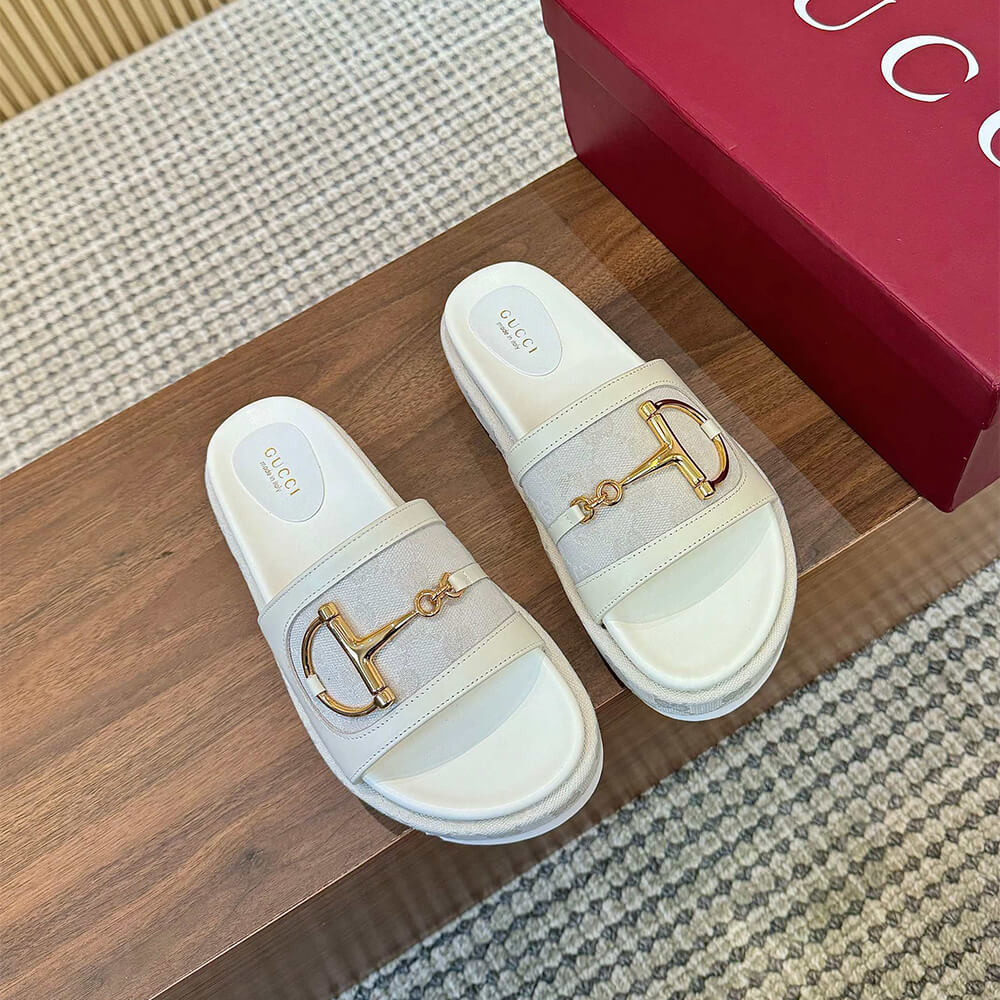 GUCCI Women s platform slide sandal