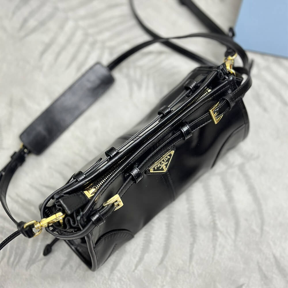 Prada Bonnie small leather shoulder bag(HIGH-END GRADE)