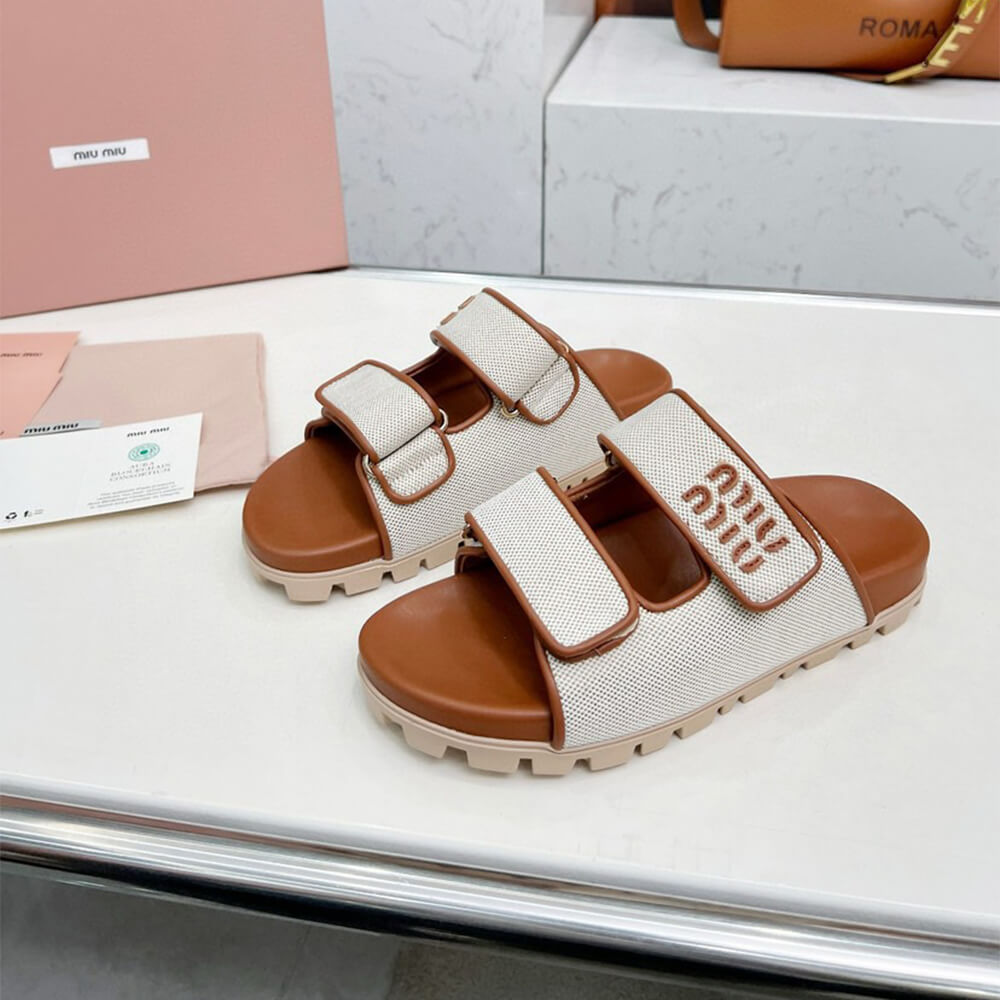 MiuMiu Canvas slides