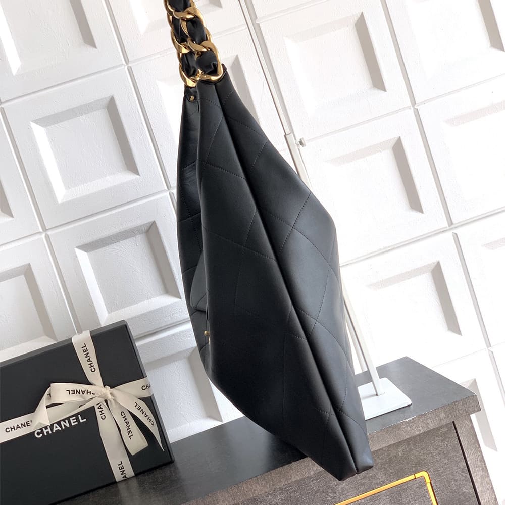 CHANEL Maxi Hobo Bag(high-end grade)