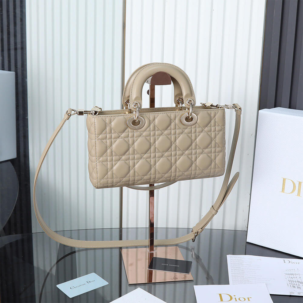Dior Medium Lady D-Joy Bag(HIGH-END GRADE)