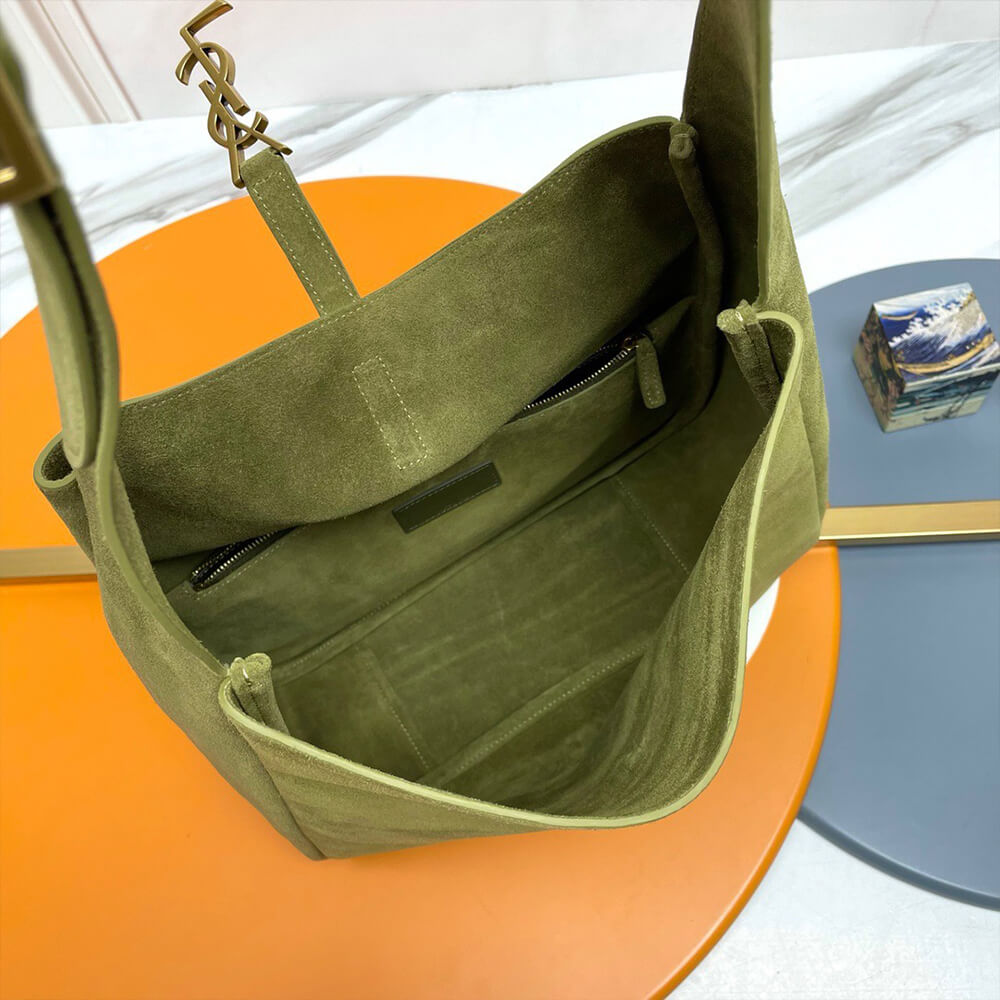 YSL LE 5 �� 7 supple SUEDE LARGE