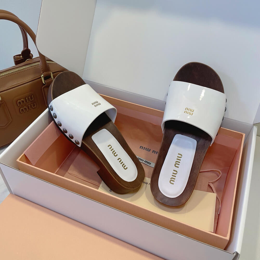 MiuMiu Patent leather clogs