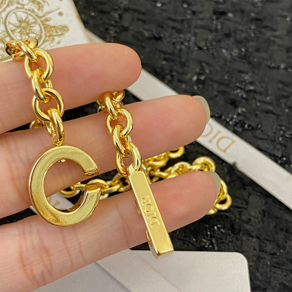 DIOR NECKLACE