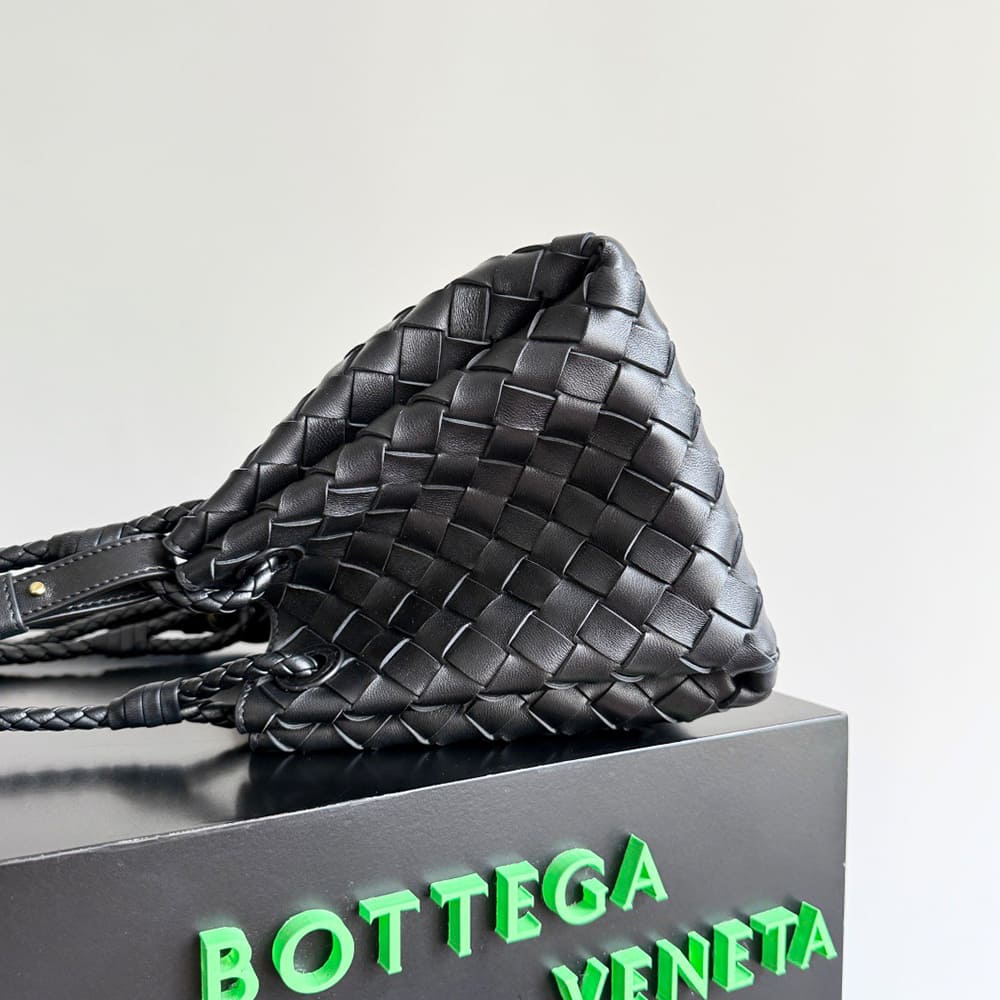 Bottega Veneta Medium Parachute(HIGH-END GRADE)