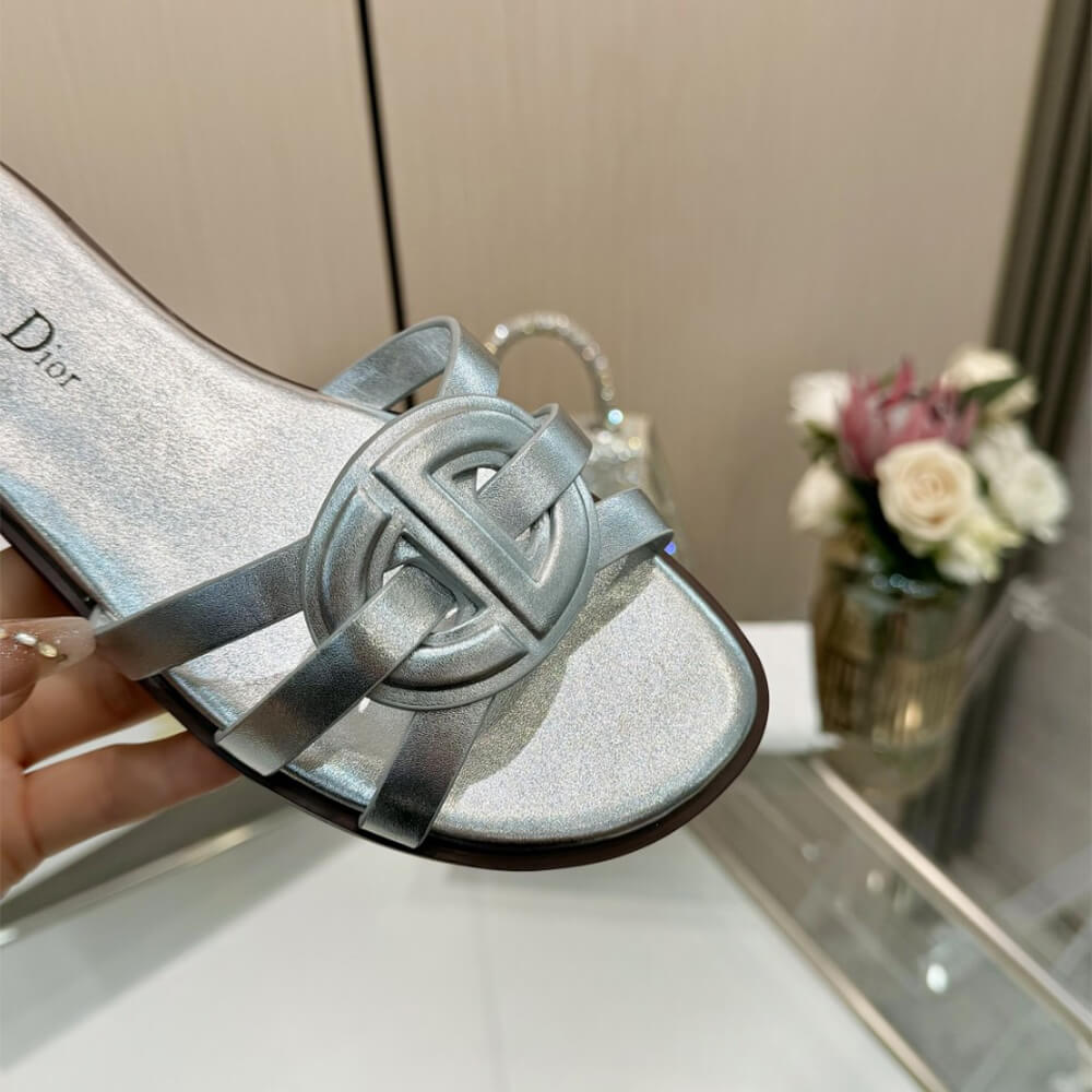 DIOR D-Club Slide