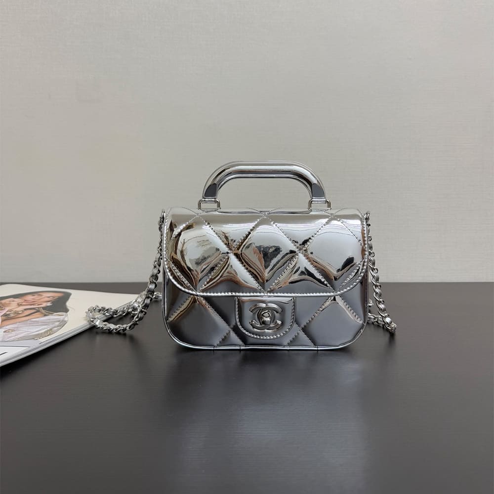CHANEL Mini Flap Bag with Top Handle(high-end grade)