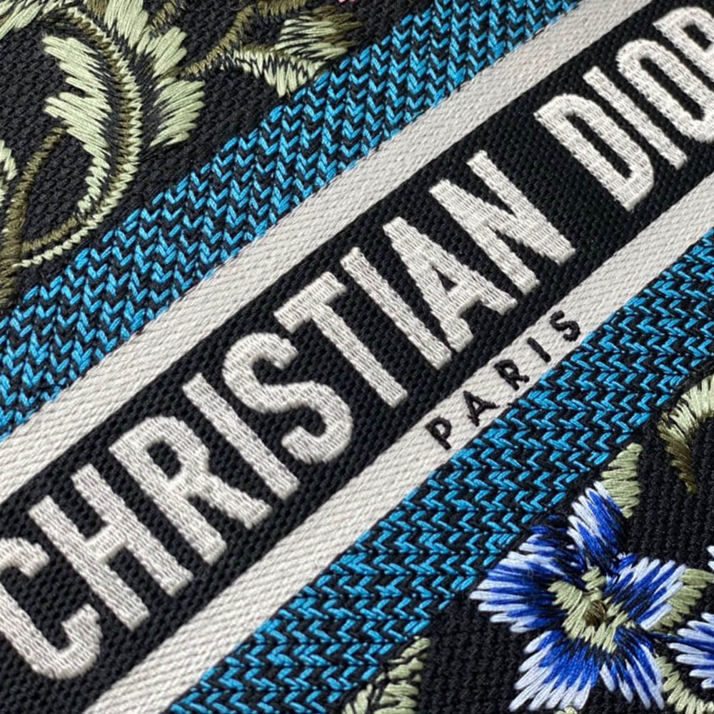 Dior Medium Lady D-Lite Bag