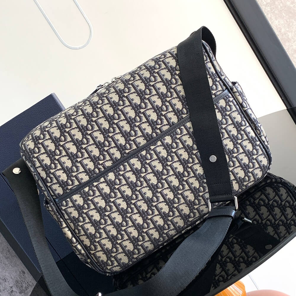 Dior Changing Bag(HIGH-END GRADE)
