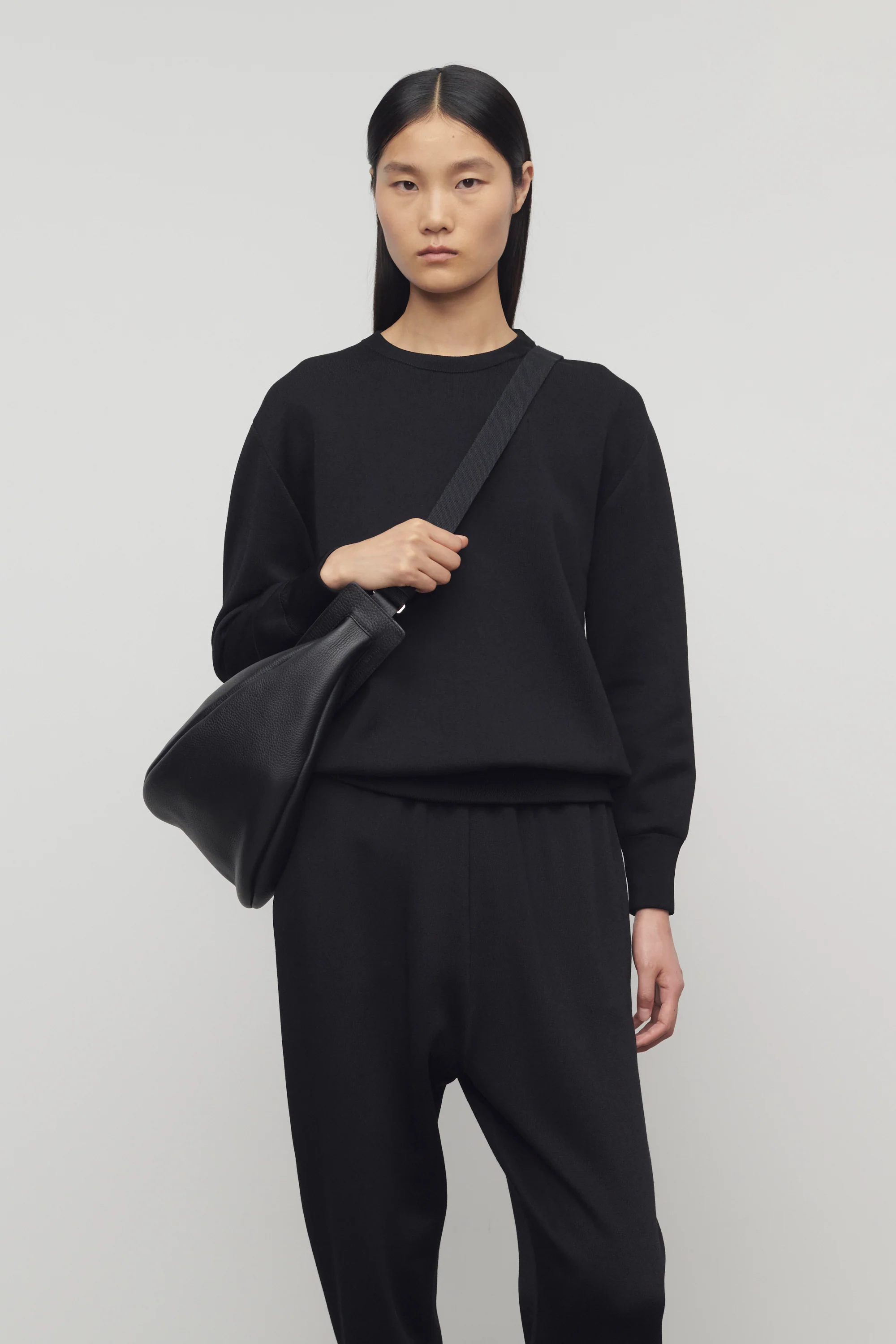 Large Slouchy Banana Bag in Leather